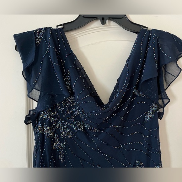 J Kara Elegant Navy Rhinestoned Top, Long Sleek Gown Women’s Size 10 - Picture 12 of 14